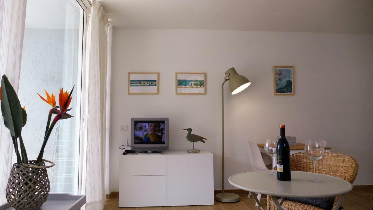 Studio La Ola Διαμέρισμα Puerto De Naos Εξωτερικό φωτογραφία